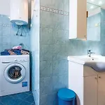 3 Bedroom Stunning In * Pula