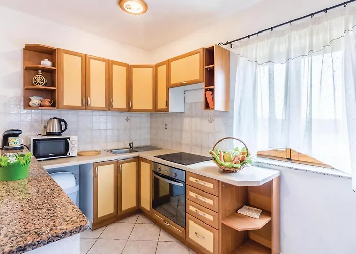 Appartement 3 Bedroom Stunning In